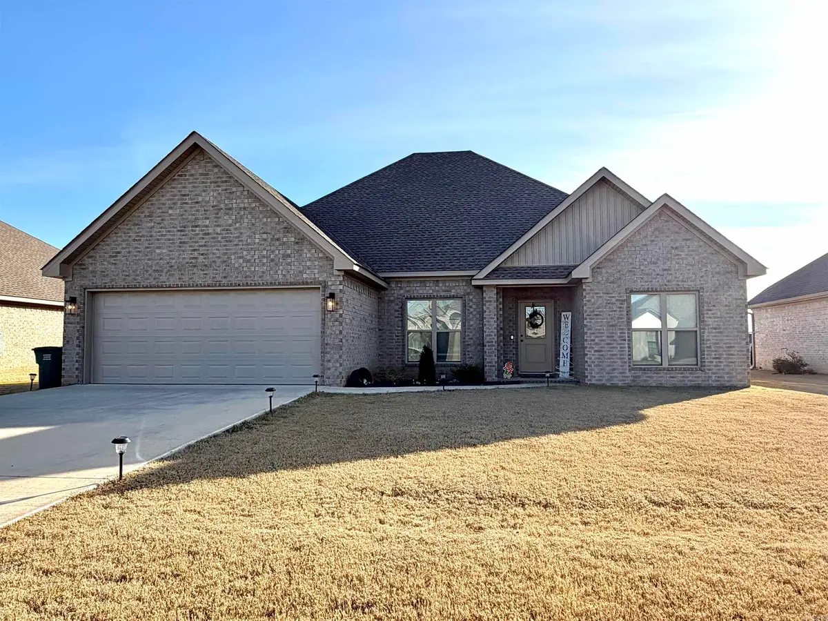 126 Clearwater Dr., Brookland, AR 72417 - Image #1