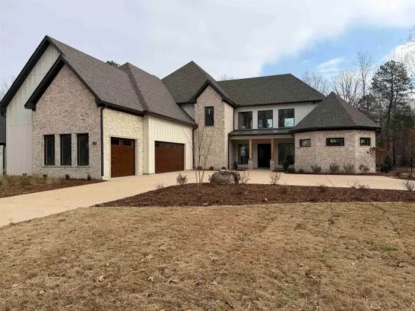 205 Shagbark Trail, Maumelle, AR 72113