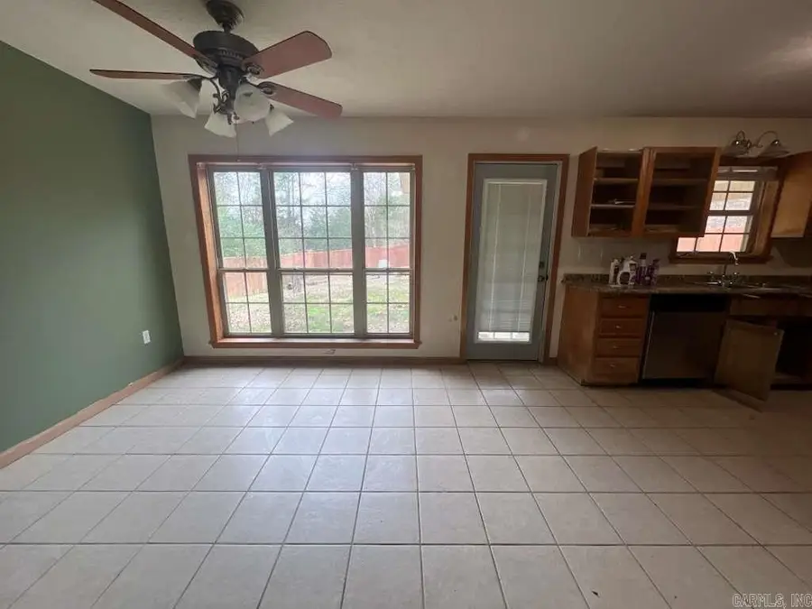 72 Trina Loop, Greenbrier, AR 72058 - Image #2