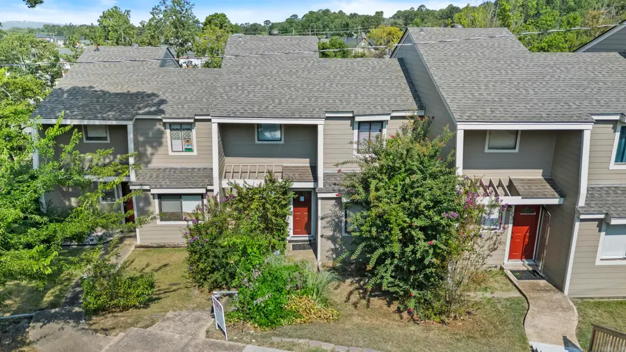 2001 Reservoir Road #22, Little Rock, AR 72227 - Image #2
