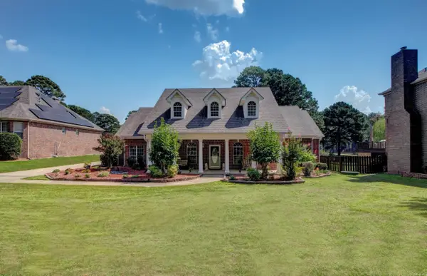 9 Shanna Lane, Maumelle, AR 72113