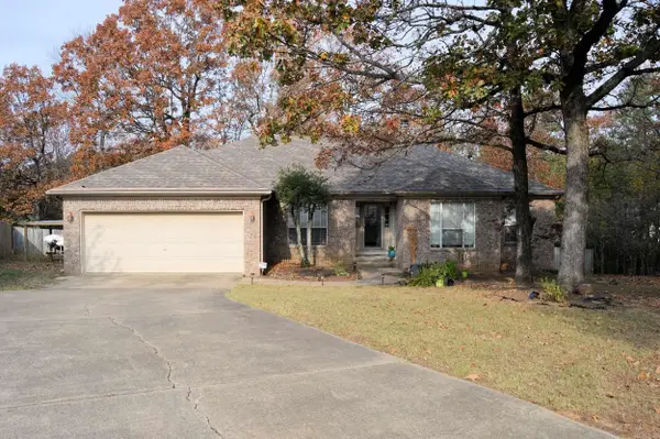 9 Vail, Maumelle, AR 72113
