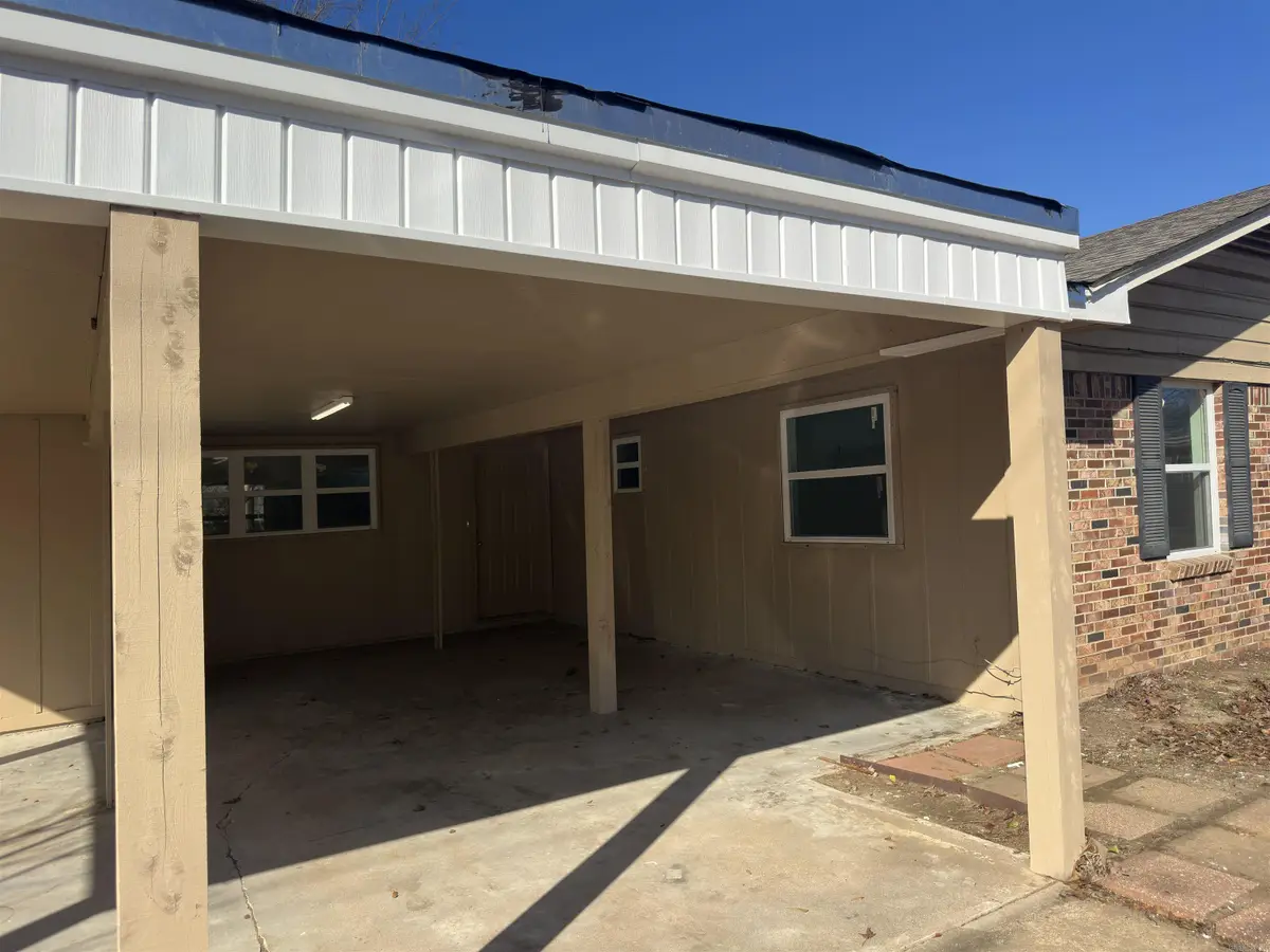 200 S Muskogee, Russellville, AR 72801 - Image #1