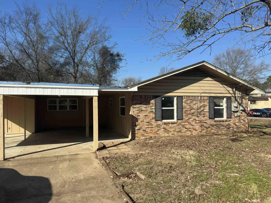 200 S Muskogee, Russellville, AR 72801 - Image #2