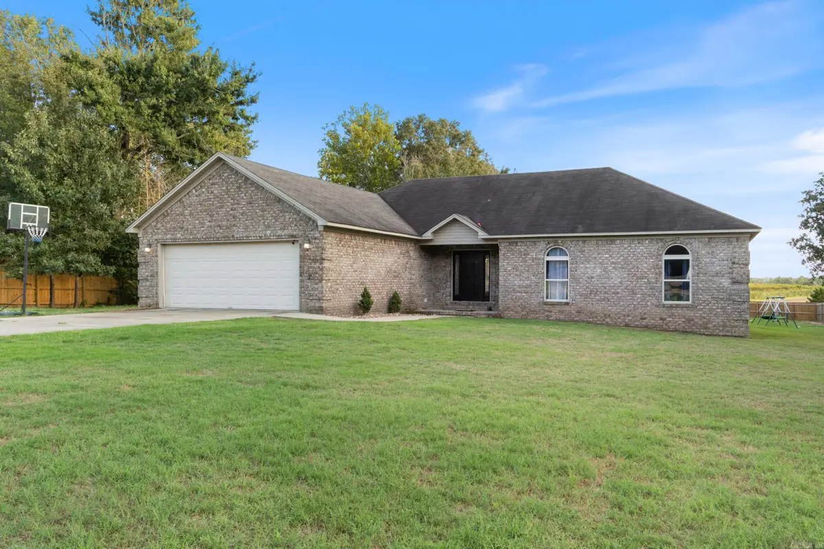 141 Fuscata Loop, Lonoke, AR 72086 - Image #1