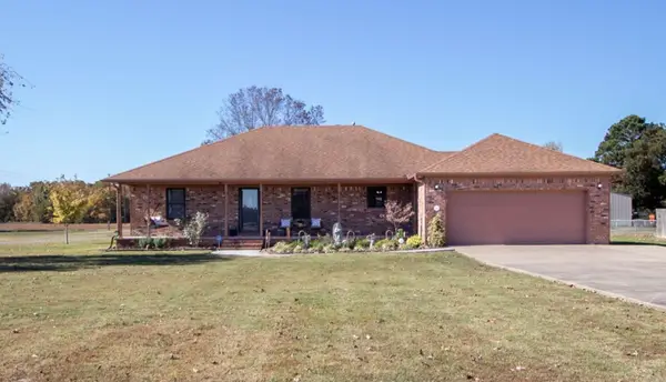 817 N Walkers Corner Road, Scott, AR 72142