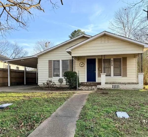 609 W Highland Ave Street, Malvern, AR 72104