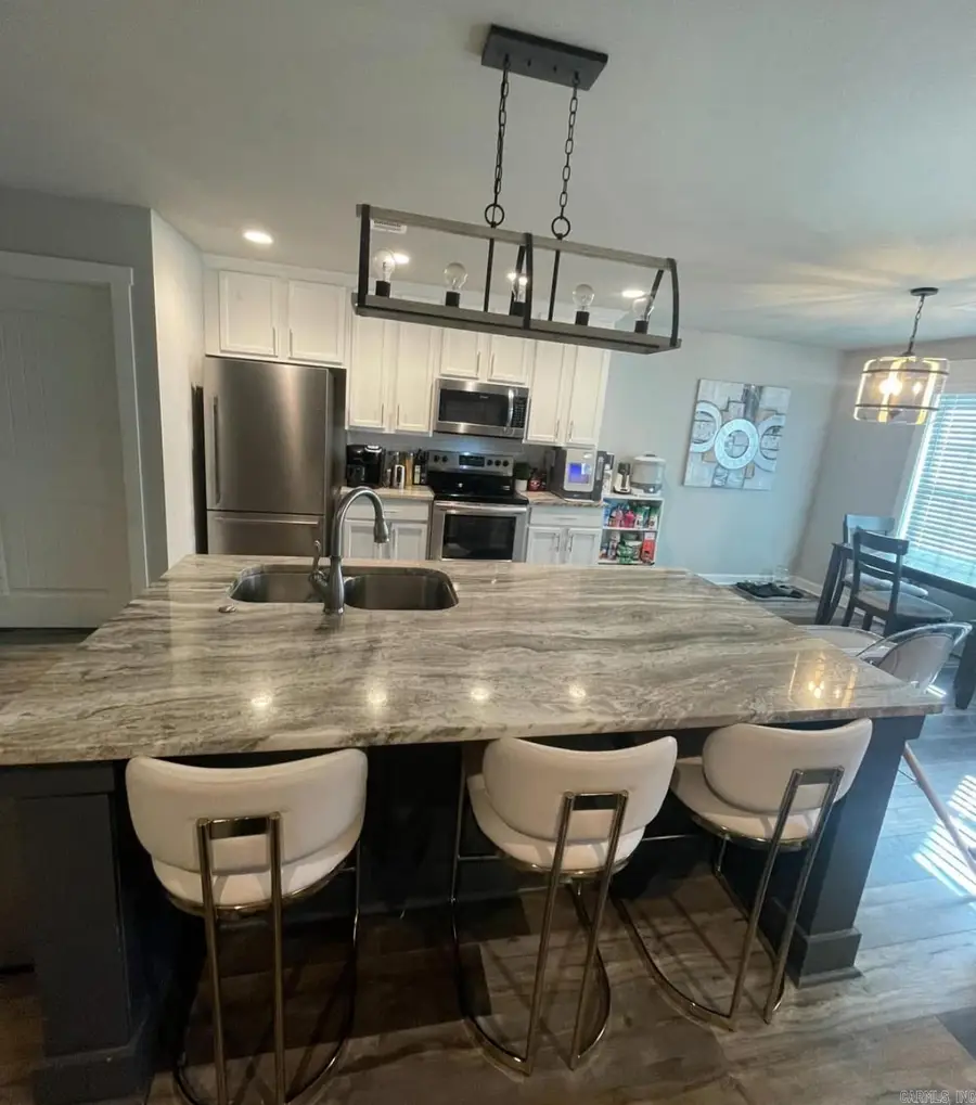 2096 Creekwood Circle, Bauxite, AR 72011 - Image #2