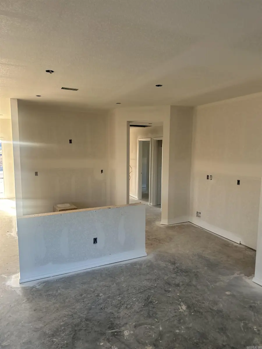 106 Sofia Drive, Maumelle, AR 72113 - #3