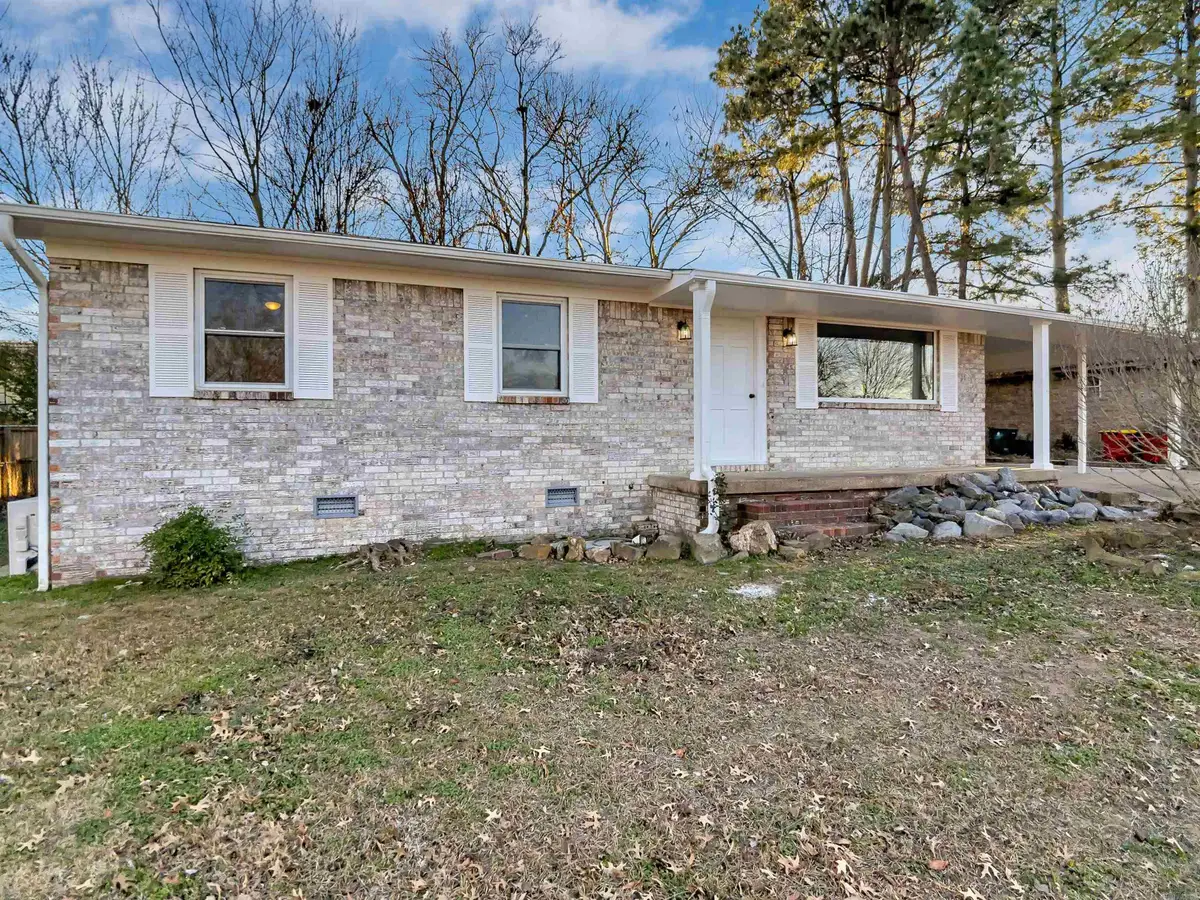 104 Arthur Street, Morrilton, AR 72110 - Image #1