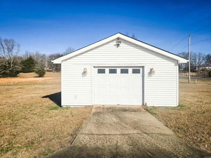37 Edgewater Drive, Conway, AR 72032 - Image #3