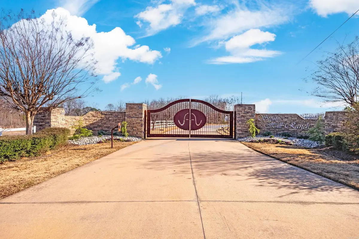 213 Plantation Dr., Mayflower, AR 72106 - Image #1