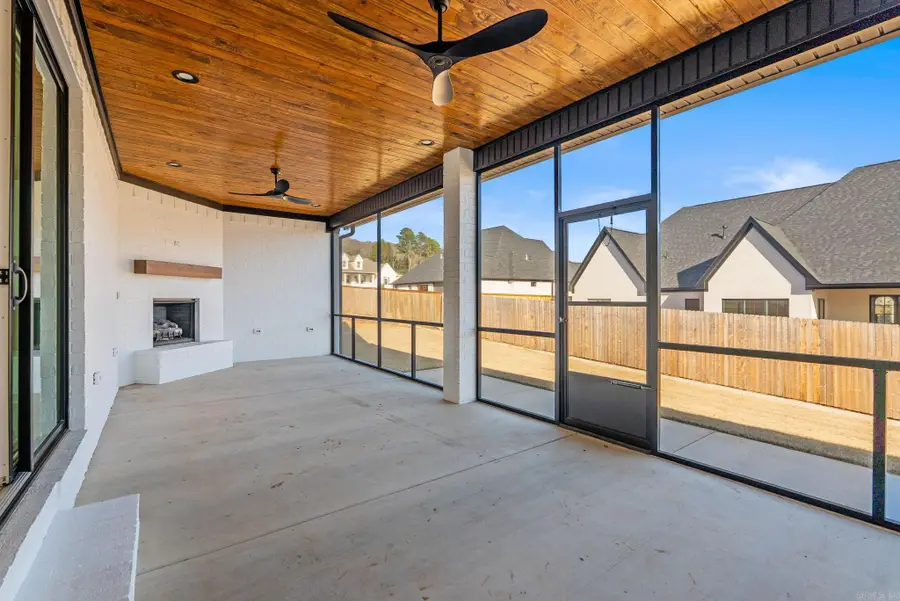 1670 Dolphin, Conway, AR 72034 - Image #3