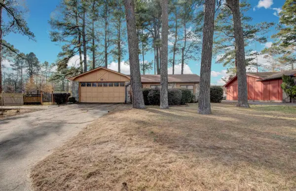 86 Lexington Circle, White Hall, AR 71602