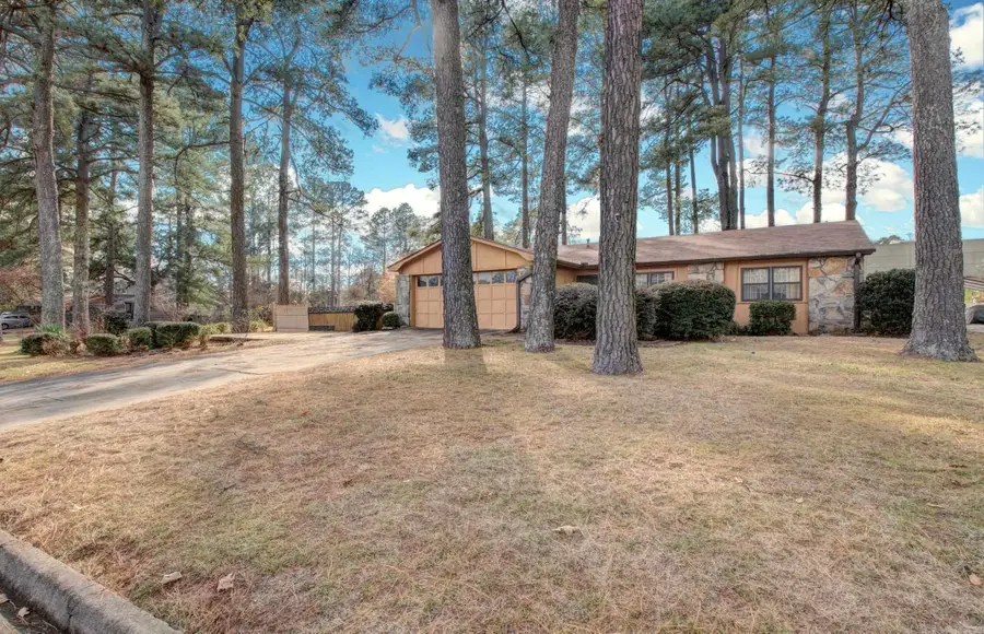 86 Lexington Circle, White Hall, AR 71602 - Image #2