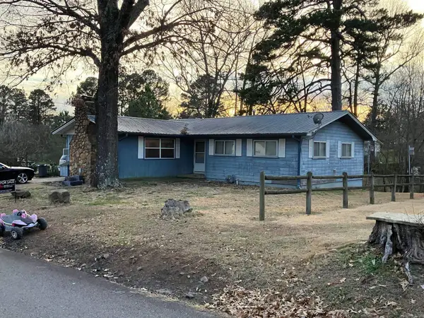 1209 12th Street, Mena, AR 71953