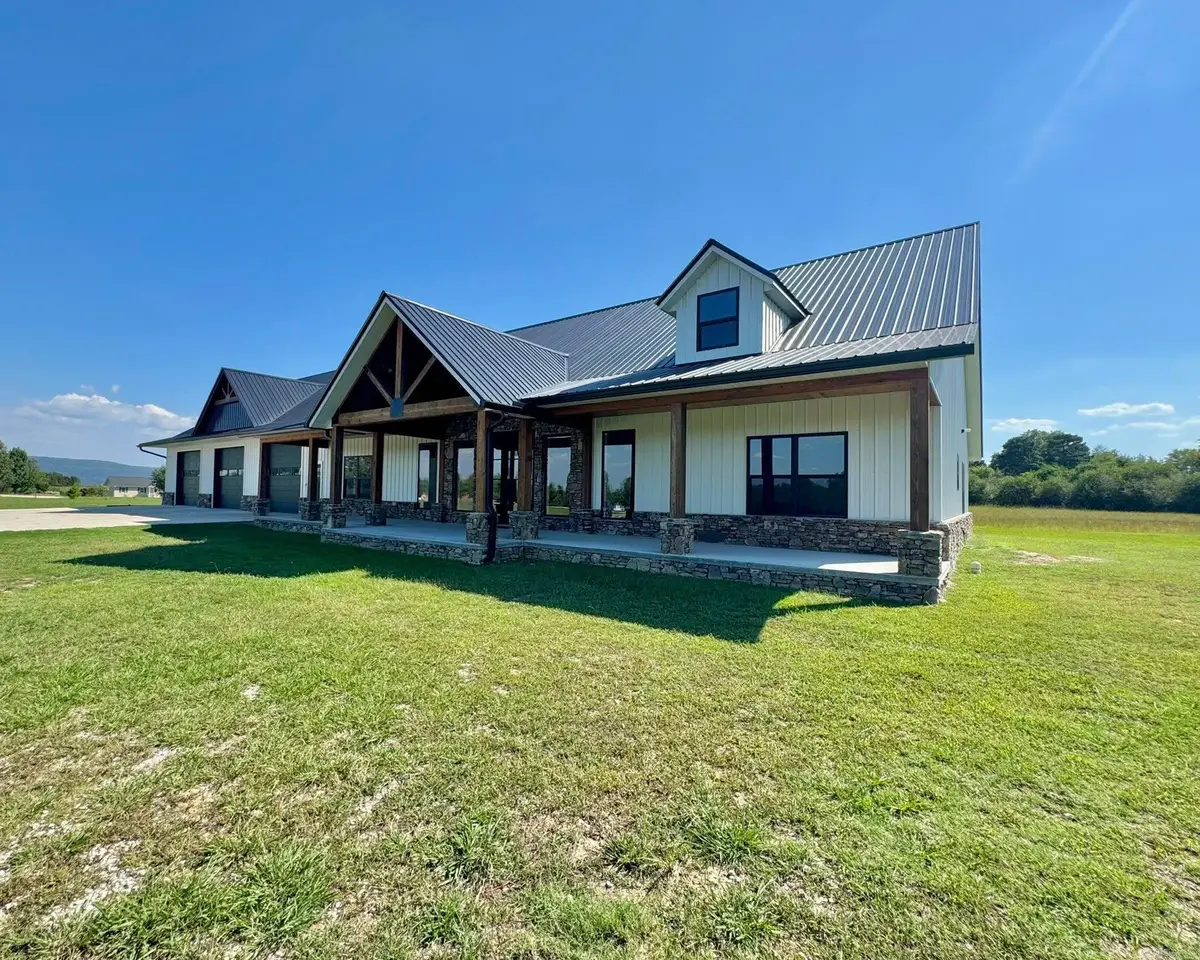 1656 Airport Drive, Mountain View, AR 72560 - Image #1