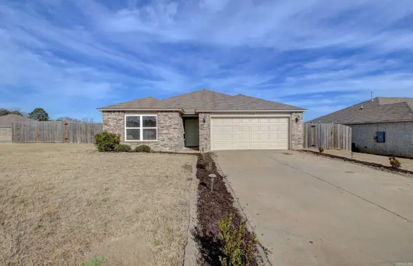 6000 Woodcreek Cove, Alexander, AR 72002