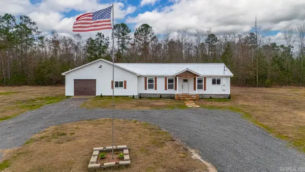 1592 Gifford Road, Malvern, AR 72104