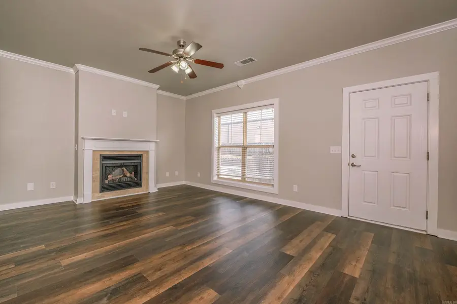 206 Tuscany, Maumelle, AR 72113 - Image #3