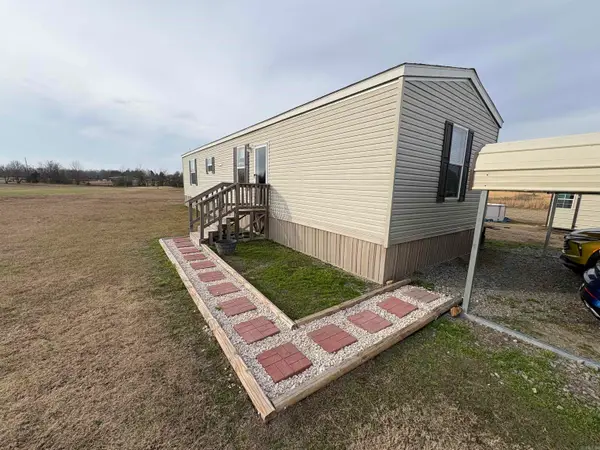 12 Autumnbrook, Conway, AR 72032