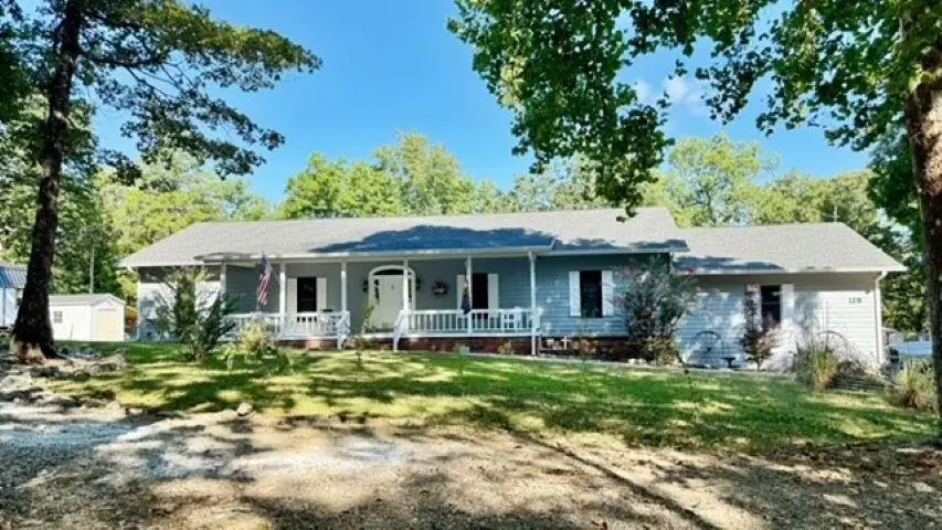 128 Powhatan Drive, Cherokee Village, AR 72529 - #1