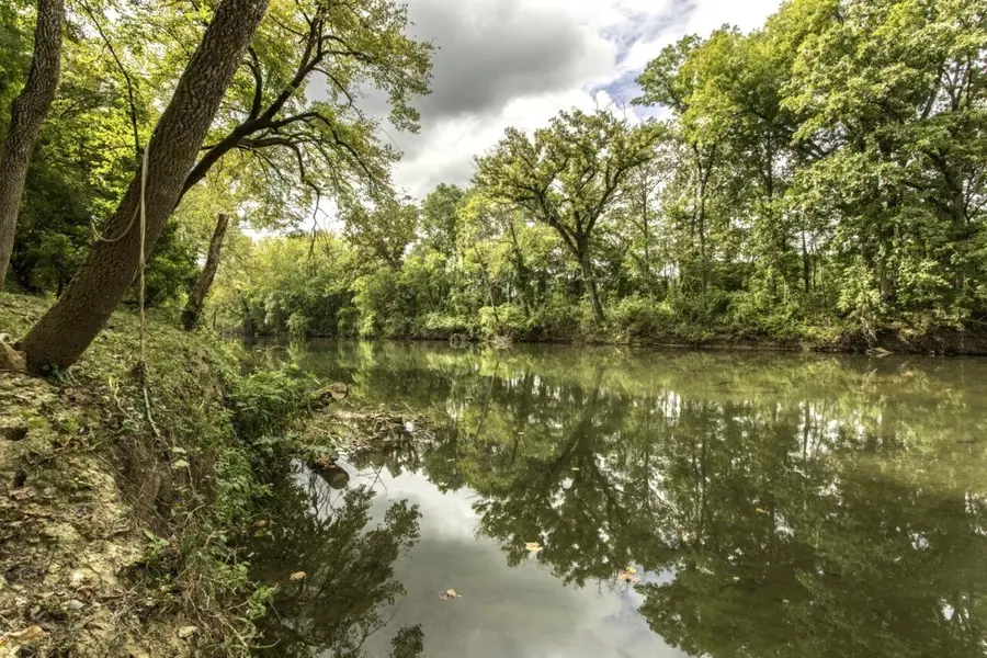 128 Powhatan Drive, Cherokee Village, AR 72529 - #3
