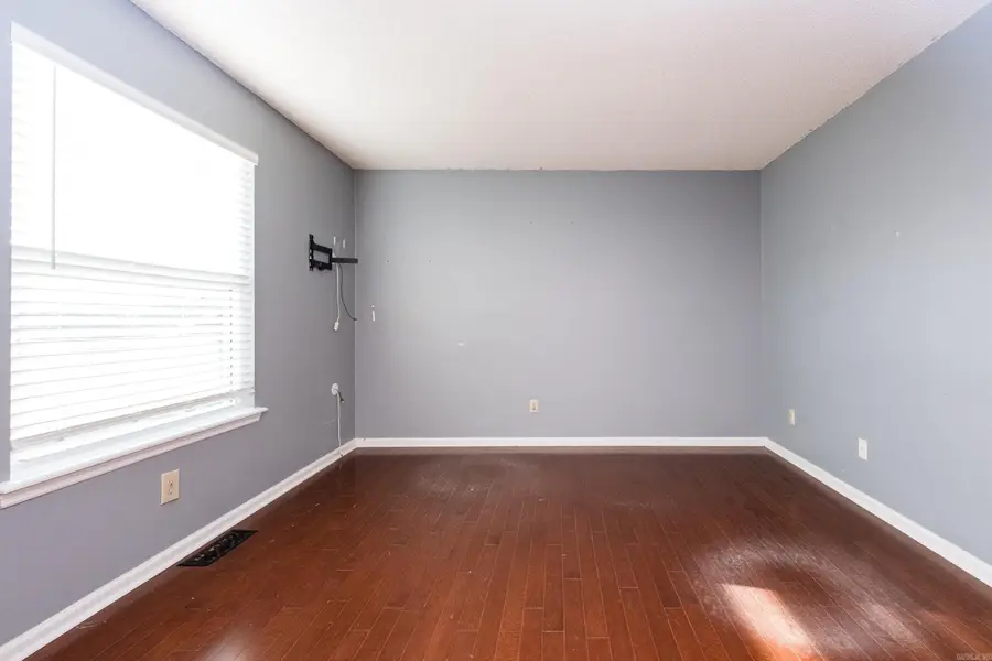 8 Red Maple Court, Little Rock, AR 72211 - #3