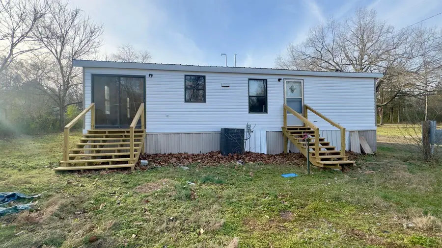 25 Cedar Street, Pineville, AR 72566 - Image #2