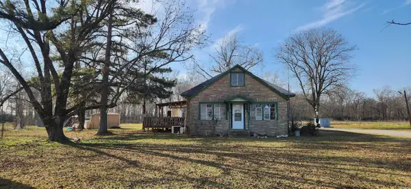 4271 S Highway 165, Stuttgart, AR 72160
