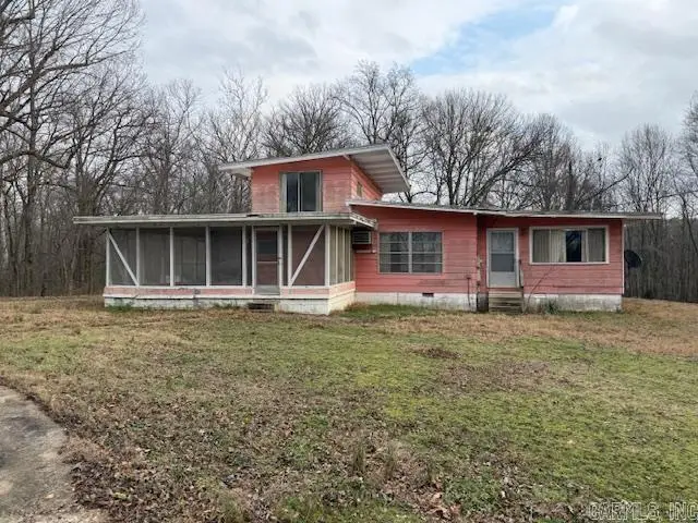 9169 Hill Rd, De Valls Bluff, AR 72041 - Image #1
