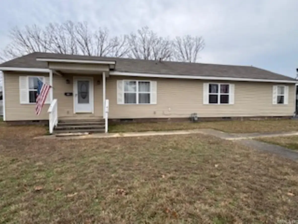 115 S Womble Ave, Camden, AR 71701 - Image #1