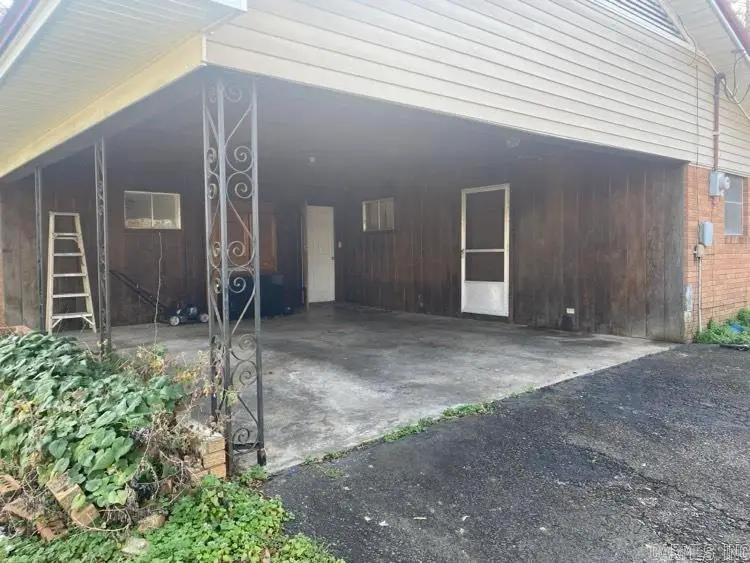 514 W Pennington St Highway, Ola, AR 72853 - Image #2