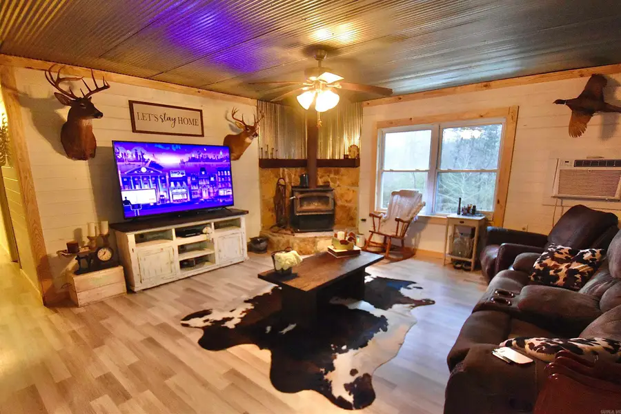 356 Pleasant Hill Road, Rockport, AR 72104 - Image #3