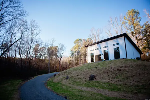 177 John Henry Road, Shirley, AR 72153