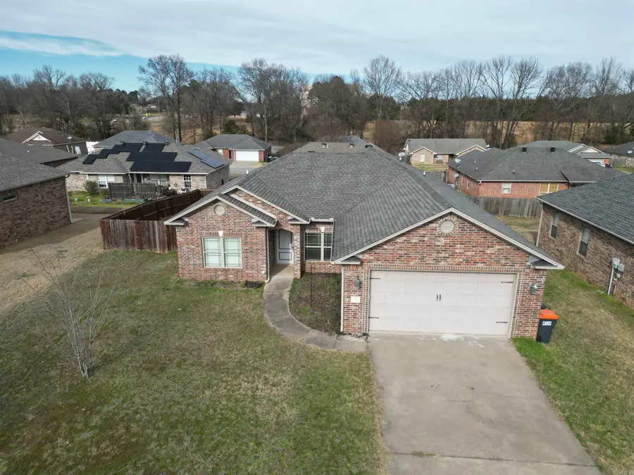 Address Withheld By Seller, Russellville, AR 72802 - Image #2