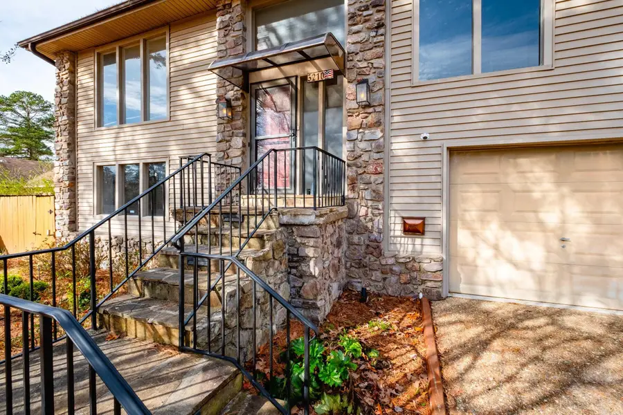 3210 Rocky Court, Little Rock, AR 72227 - Image #2