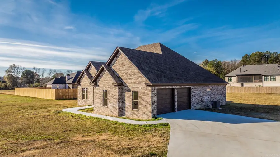 7 Neva Ridge, Greenbrier, AR 72058 - Image #2