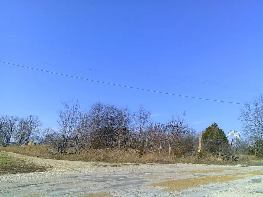 1942 Hwy 63 E, Hardy, AR 72542 - Image #3