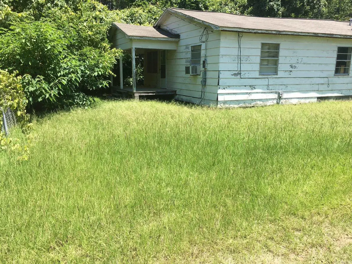 209 Ouachita 365, Camden, AR 71701 - Image #1