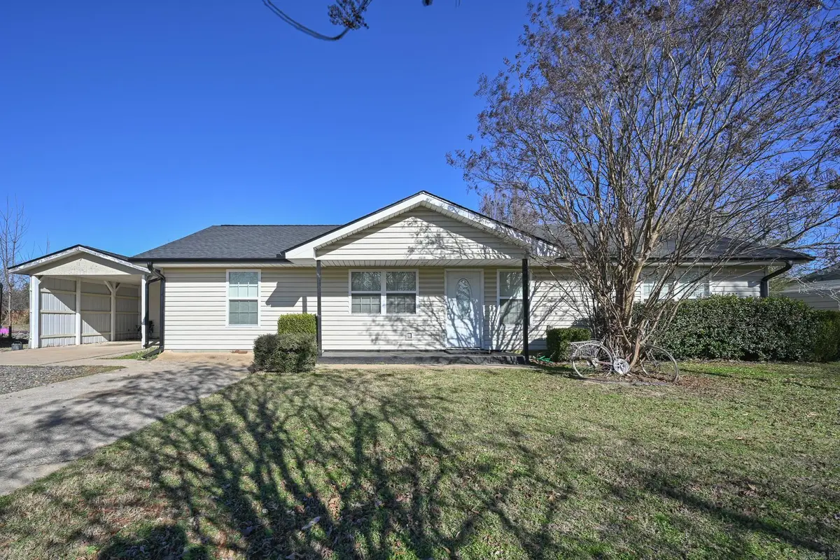 1611 Hamilton Avenue, Mena, AR 71953 - Image #1