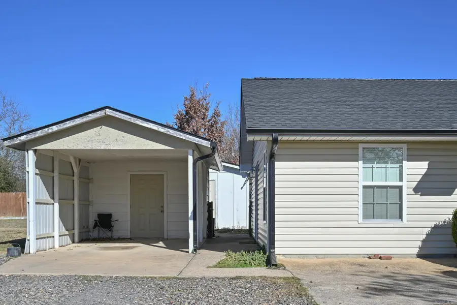 1611 Hamilton Avenue, Mena, AR 71953 - Image #2