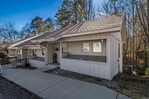 1 Gailosa Lane, Hot Springs Village, AR 71909