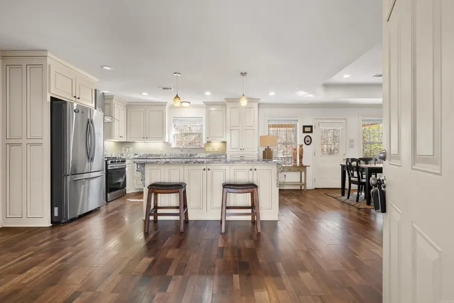 115 Pineknoll Point, Hot Springs, AR 71913 - Image #2