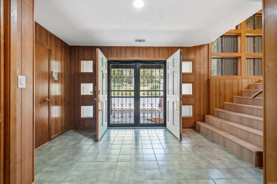 208 Southshore Drive, Hot Springs, AR 71913 - Image #2