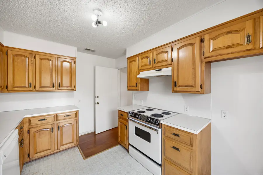 1914 E Ar-22, Branch, AR 72928 - Image #2