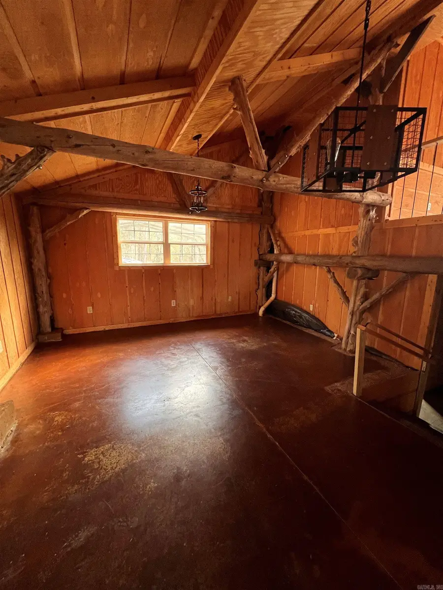 589 Pr 2721, London, AR 72847 - Image #2