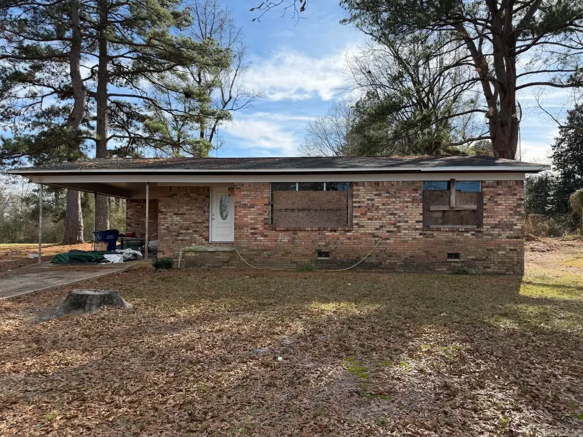 137 Carter St, Camden, AR 71701 - Image #1