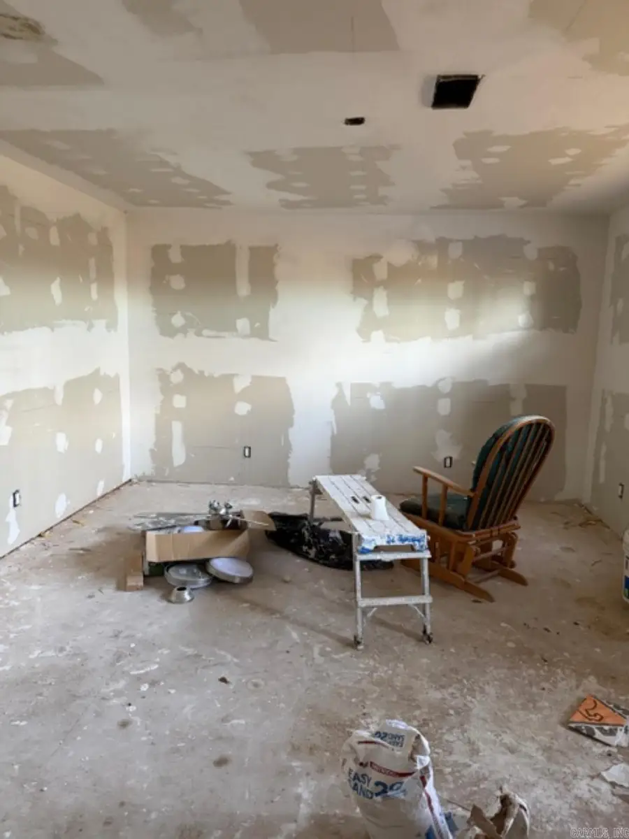 137 Carter St, Camden, AR 71701 - Image #2