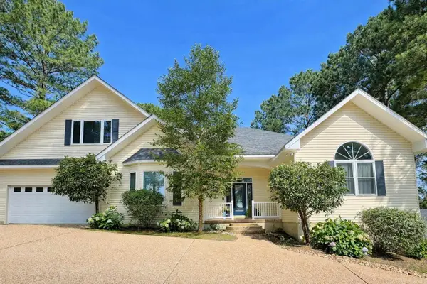 36 Manzanares Drive, Hot Springs Village, AR 71909